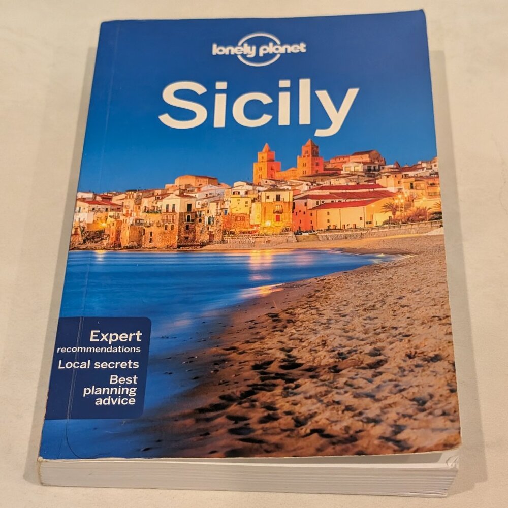 Lonely Planet Sicily Travel Guide
